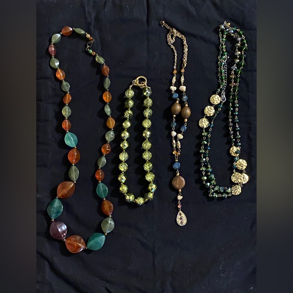 Vintage Necklaces Bundle of 4